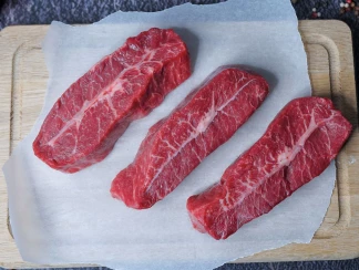 Говядина Top Blade Steak, влажной выдержки Тростинка (в вакууме) фото
